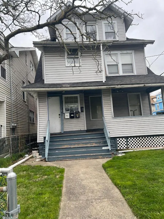 Spacious Cozy Apartment 12 Min From Irvington United States